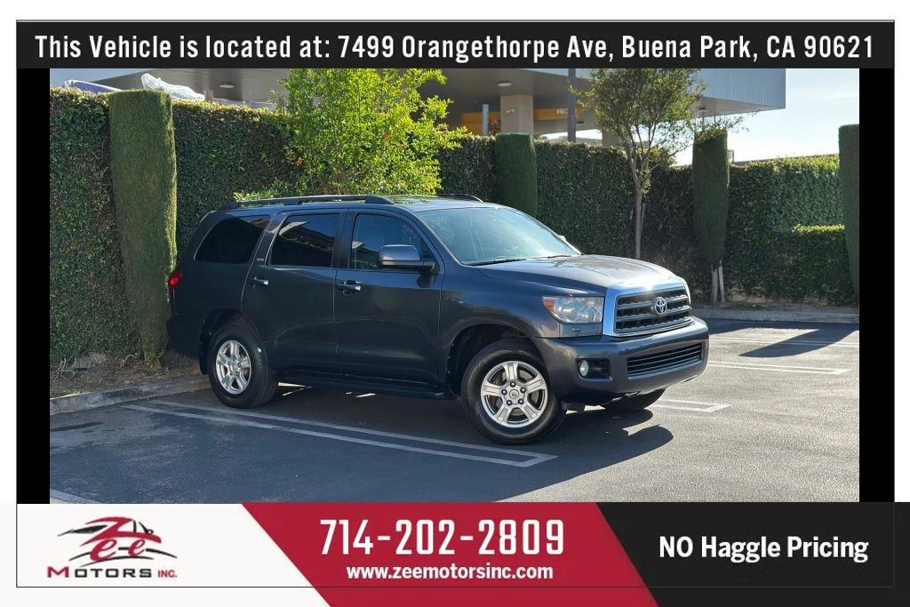 2016 Toyota Sequoia 5.7 Auto SR5's photo