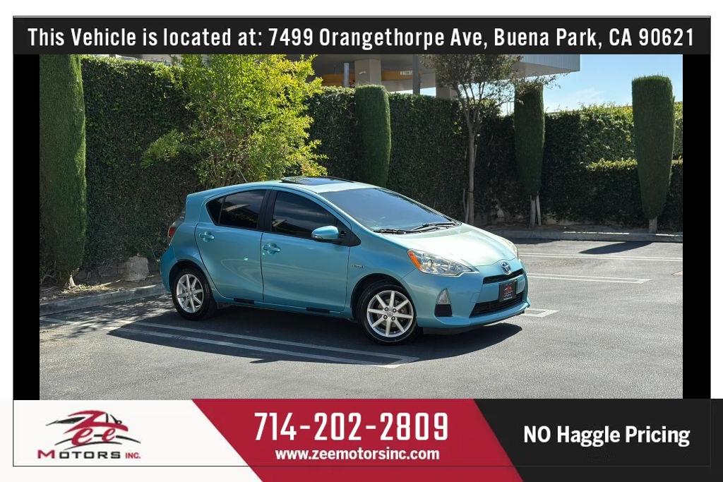 2012 Toyota Prius c's photo