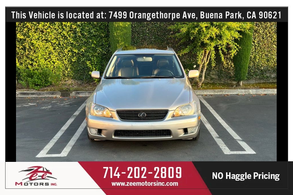 2004 Lexus IS 350 300's photo